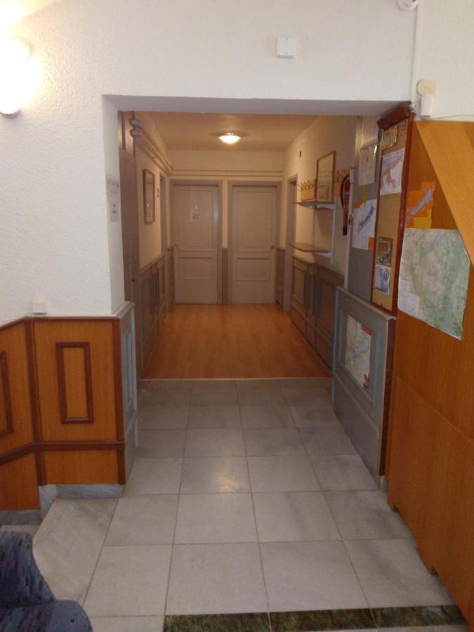 Francoise Szallo Balatonlelle Exteriör bild